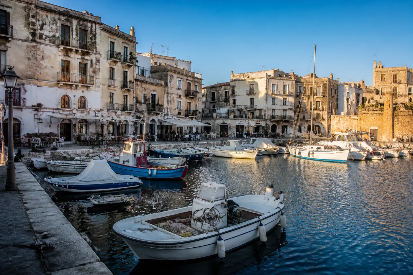 Waterfront leisure beside an ESL language trip